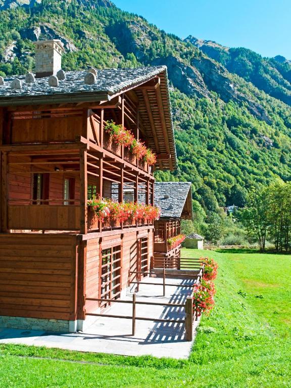 Pietre Gemelle Resort Alagna Valsesia Pokoj fotografie